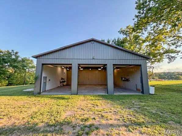 10069 Silver Springs Rd, Bonne Terre, MO 63628