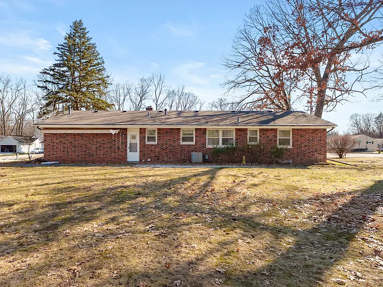 2109 Prosperity Dr — Photo 24