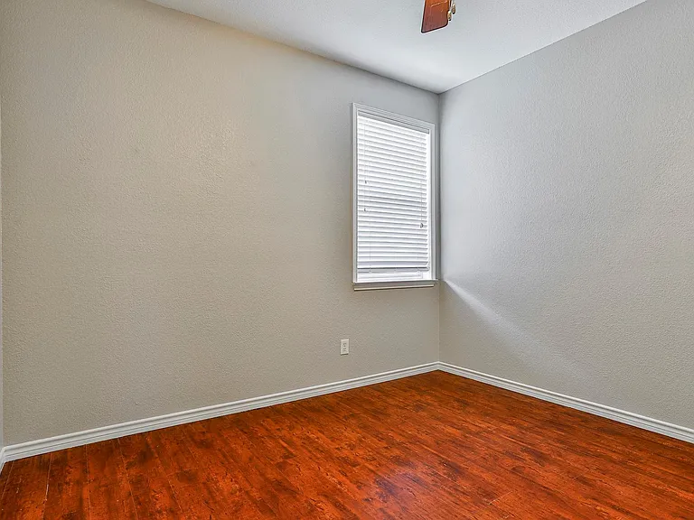 8705 Sumter Way — Photo 24
