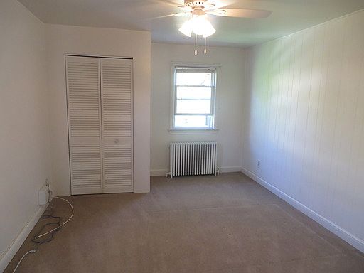 4th image of 310 Shirley St APT 60