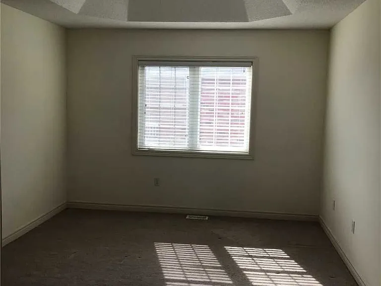 4639 Centretown Way — Photo 8