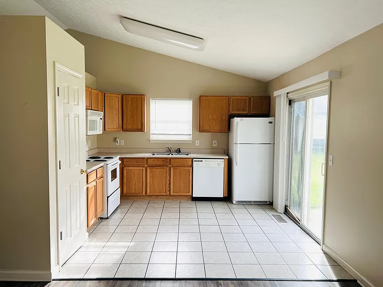 40 Cabernet Ct — Photo 3