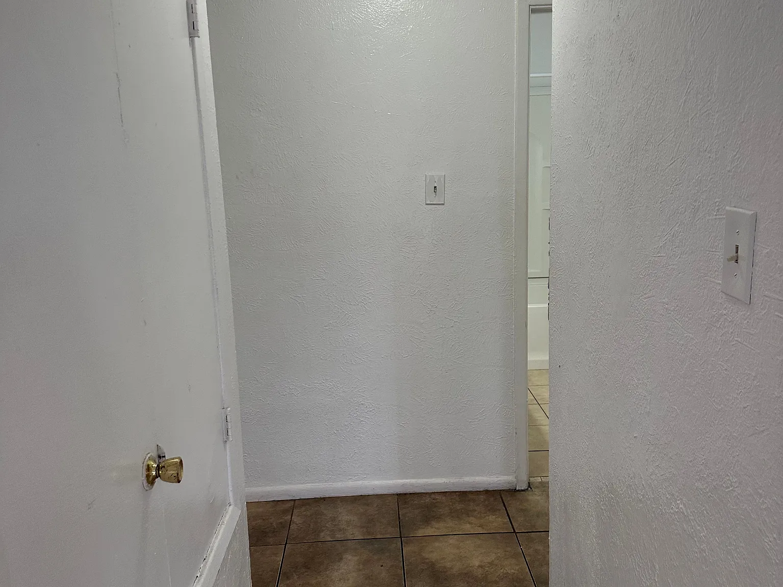 Northeast Heights 2 Bed 2 Bath Apartment — Photo 4