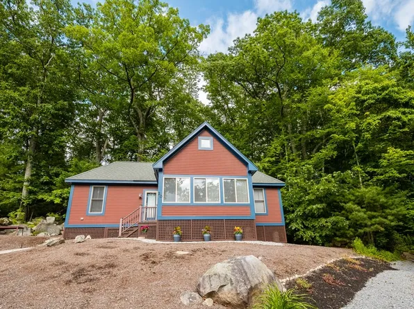 20 White Pine Knl, Westford, MA 01886