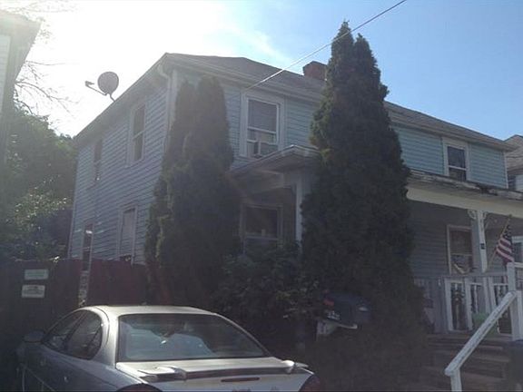 2nd image of 18 Chadduck Ave