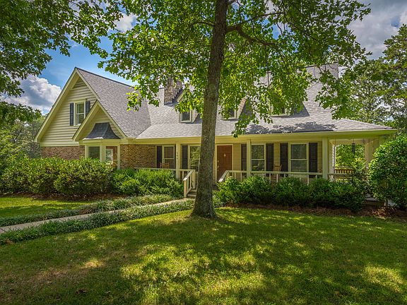 3rd image of 296 Deer Creek Ln