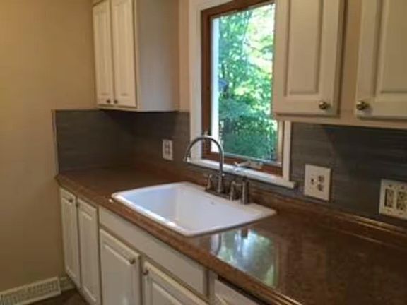 2nd image of 6004 Piedmont Pl