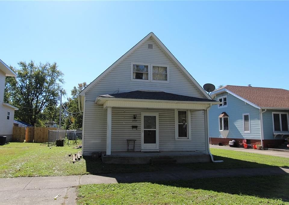 1st image of 2709 Richmond Ave