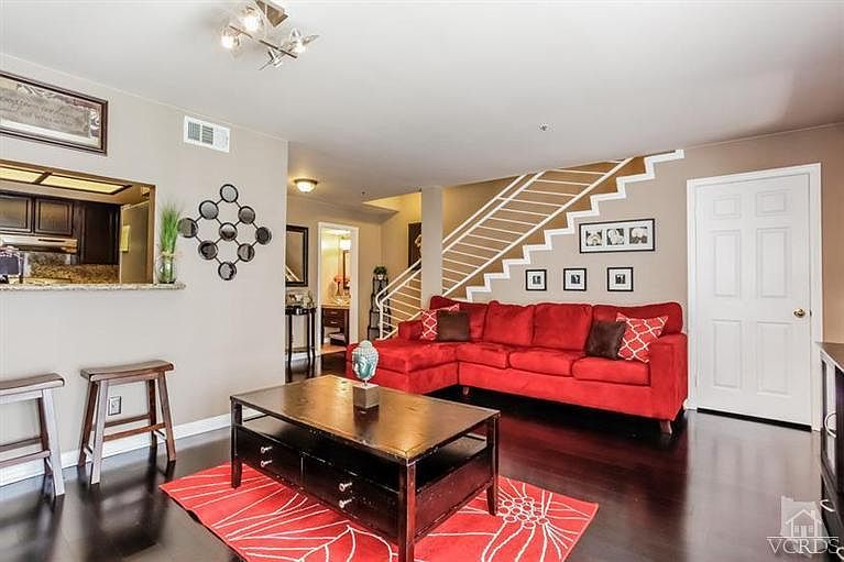 1st image of 116 W Maple St Unit 20