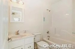 7 Nathan Hale Dr #A — Photo 8