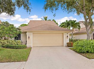 390 River Edge Rd, Jupiter, FL 33477