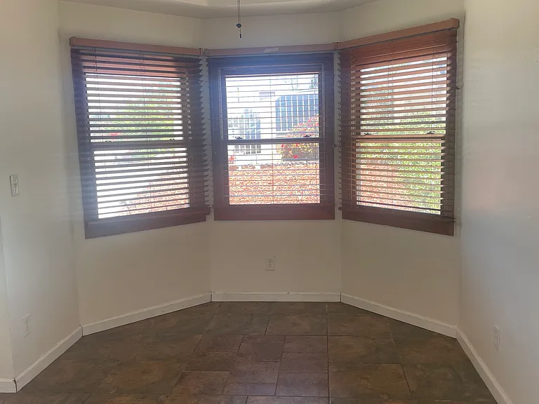 5138 Guava Ave — Photo 6