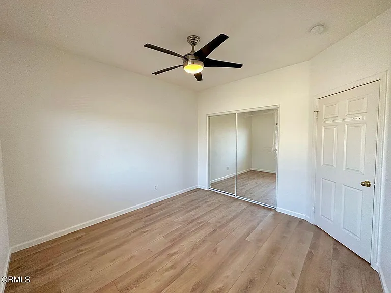 1202 Bayside Cir — Photo 27