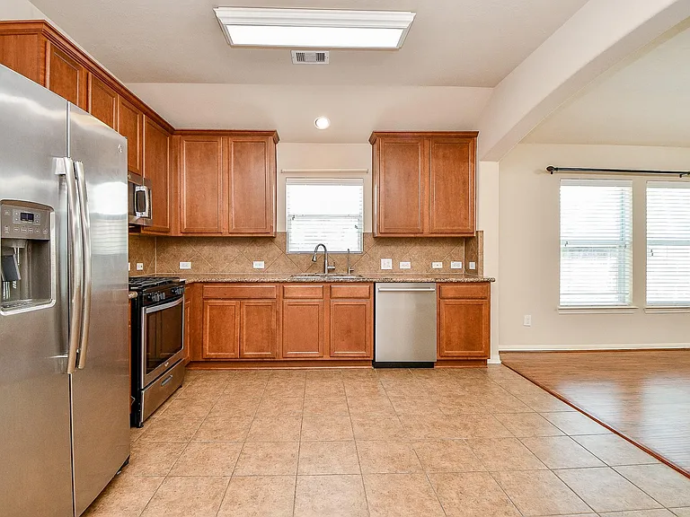 26711 Henson Falls Dr — Photo 8