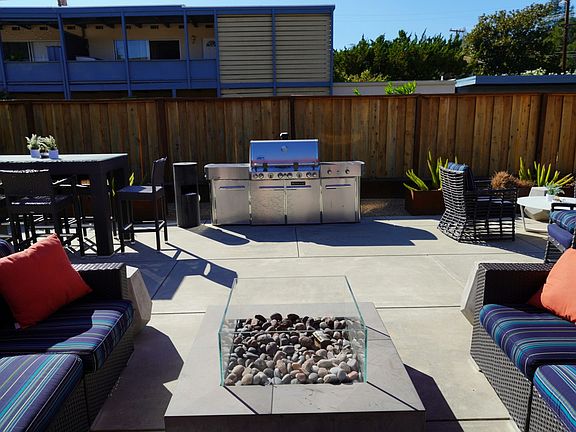 4th image of 344 Rheem Blvd #8