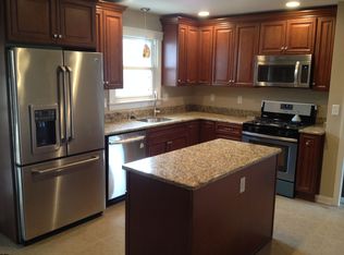 32 Sunnyside Ln, Hillsborough, NJ 08844