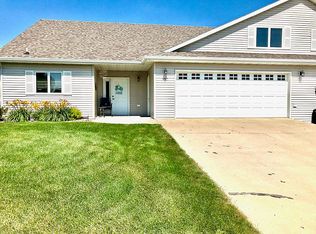 907 Northgate Rd, Washburn, ND 58577