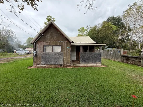 850 E 5th St, Waldron, AR 72958