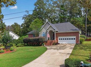 1261 Holiday Dr, Southside, AL 35907