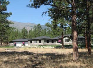 902 Bowman Rd, Hamilton, MT 59840