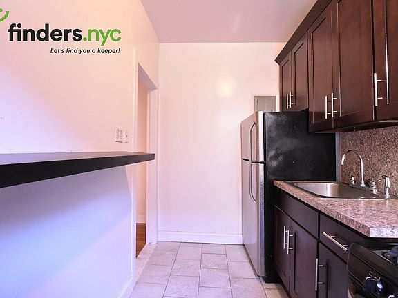 3rd image of 615 W 186th St APT 6F