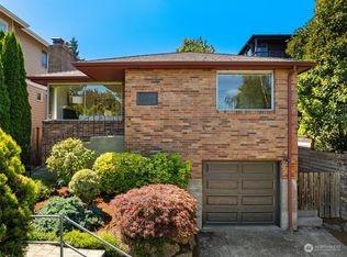 6517 37th Ave NE, Seattle, WA 98115