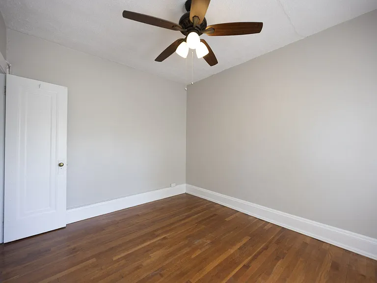 Mapleview Apartments — Photo 34