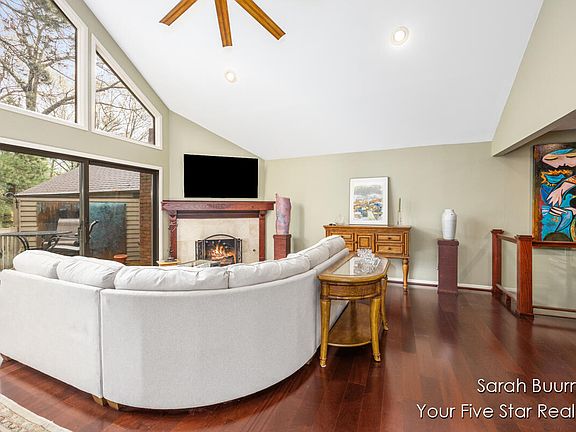 5th image of 6583 Waybridge Dr SE