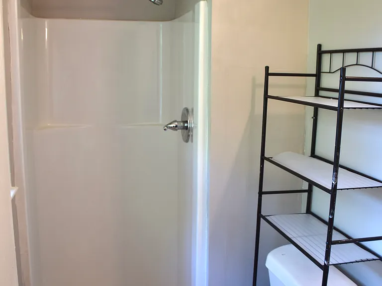 5717 Teresa St — Photo 15