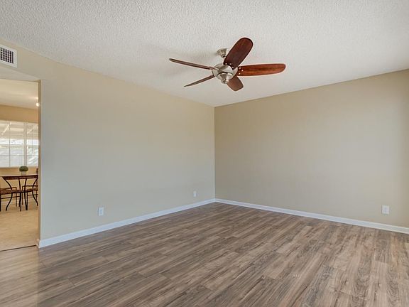 8132 E Juanita Ave-9
