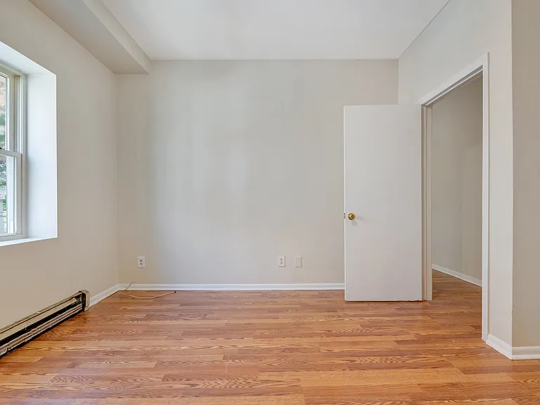 4102 14th St NW #2 — Photo 22