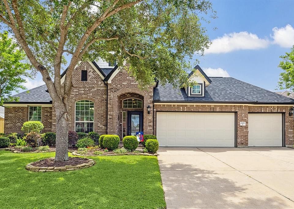 1st image of 2203 Bayou Cove Lane