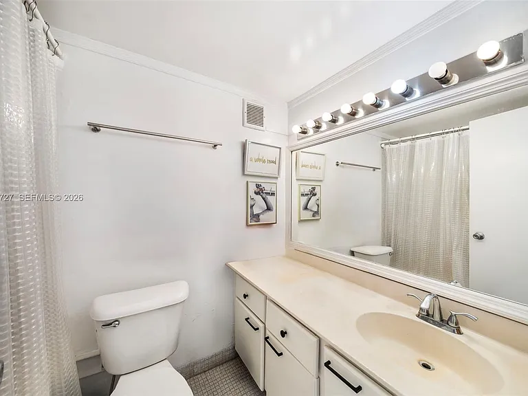 1200 West Ave #Penthouse 11 — Photo 12