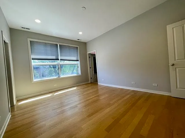 1150 N Hoyne Ave #2 — Photo 27