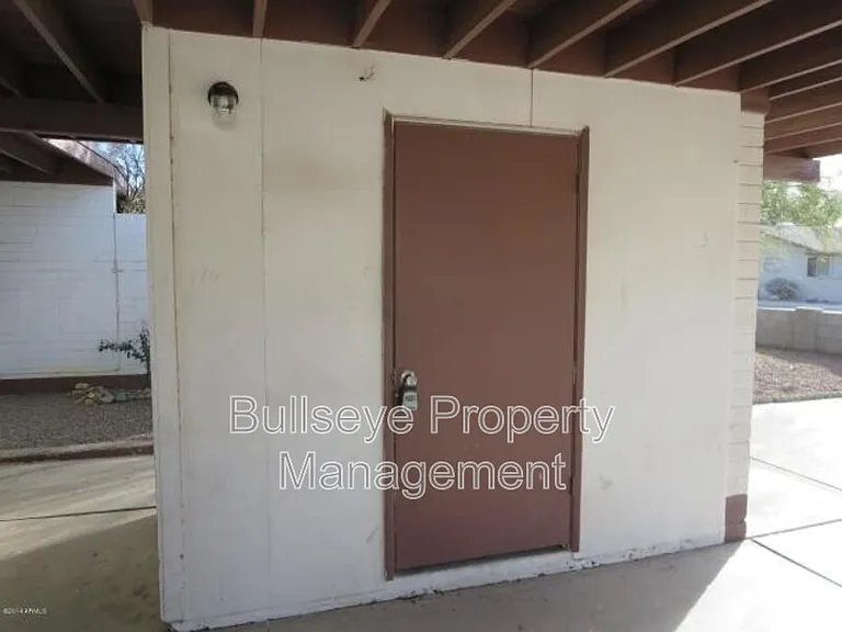 1901 S Farmer Ave #1901 — Photo 41