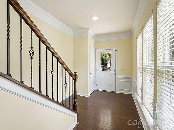 5th image of 16852 Dunaverty Pl