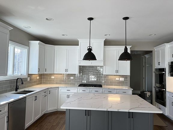 5th image of 8743 Chilton Ct