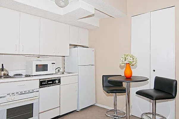 Rented by Empire State Properties | media 2