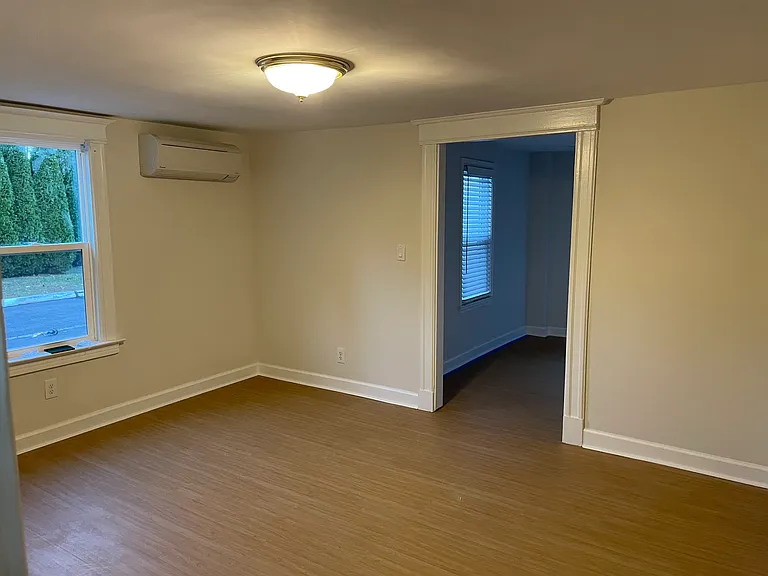 415 Naubuc Ave #1 — Photo 25