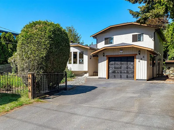 484 Goldstream Ave, Langford, BC V9B 2W5