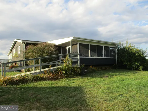 577 Pond Neck Rd, Earleville, MD 21919