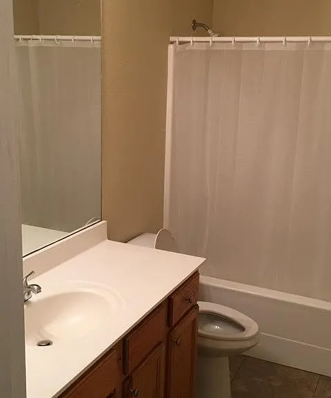 3615 Clemens Rd #101 — Photo 5