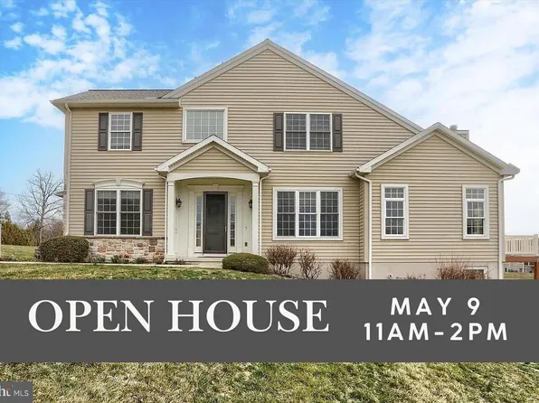 427 Carmella Dr, Mechanicsburg, PA 17050