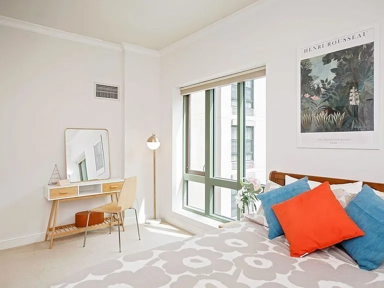 20 2nd St #324 — Photo 7