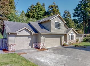 4321 Ridgecrest Dr, Eureka, CA 95503