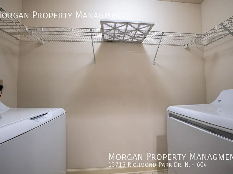 13715 Richmond Park Dr N #604 — Photo 30