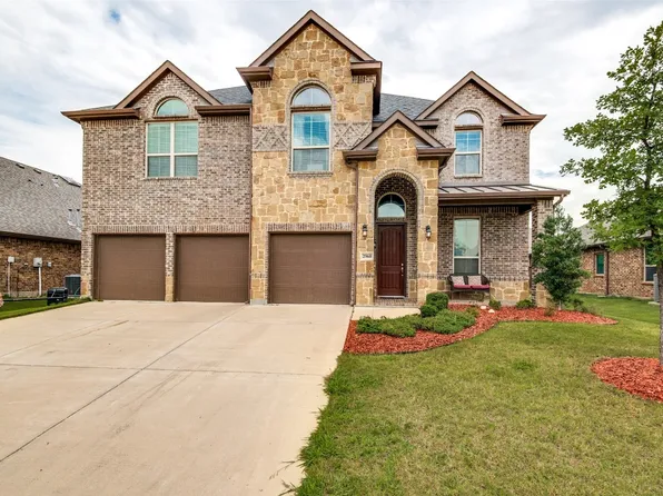 2960 Geneva Dr, Grand Prairie, TX 75054