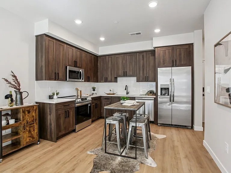 Alpine Crossing Townhomes — Photo 11