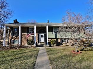 701 Saint Dunstan Ct, Dayton, OH 45449
