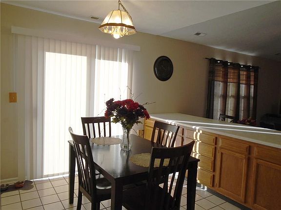 5th image of 2408 S Brandywine Ct
